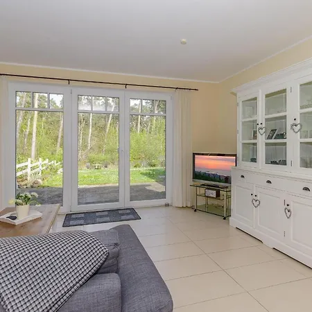 Apartment Ferienwohnung Waldblick / 9856 *