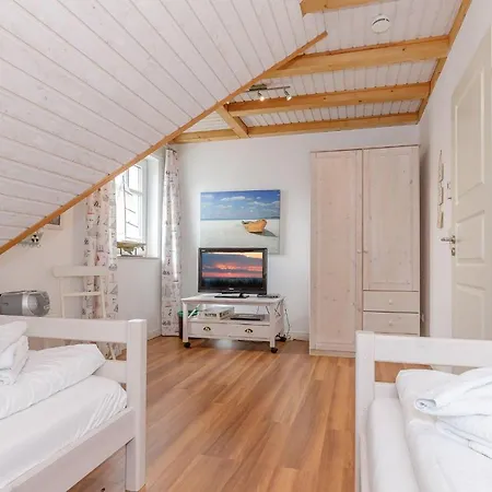 Ferienwohnung Waldblick / 9856 *