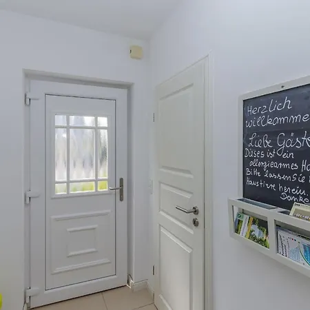 Ferienwohnung Waldblick / 9856 Apartment